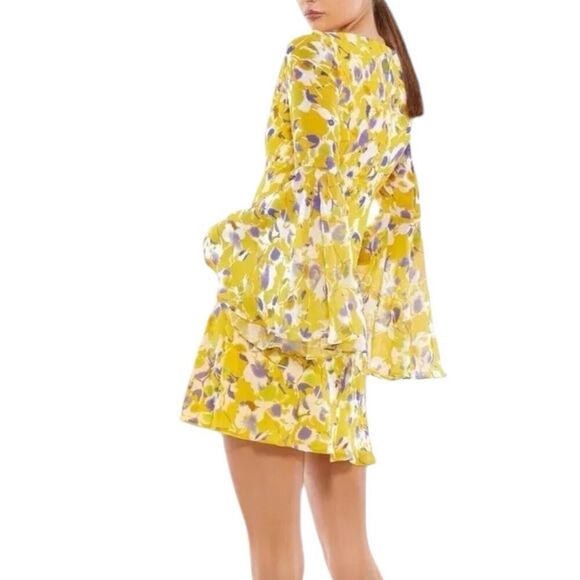Ieena Mac Duggal Dress Womens 2 Yellow Floral  Mini Bell Sleeves Flowy Dainty - Picture 8 of 12